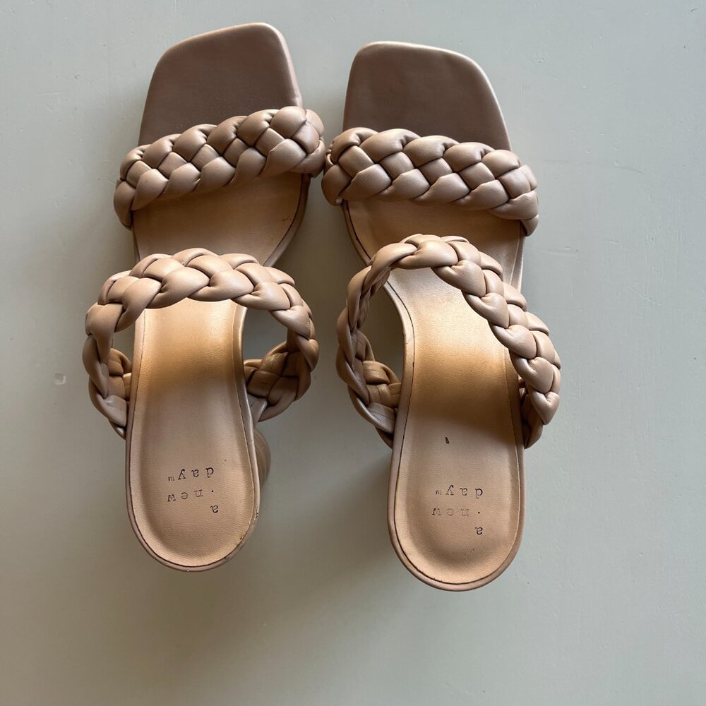 Tan Braided Mule Chunky Heels - Picture 5 of 5